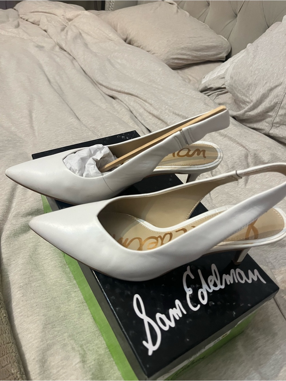 Sam Edelman White Pointed Slingback Heels